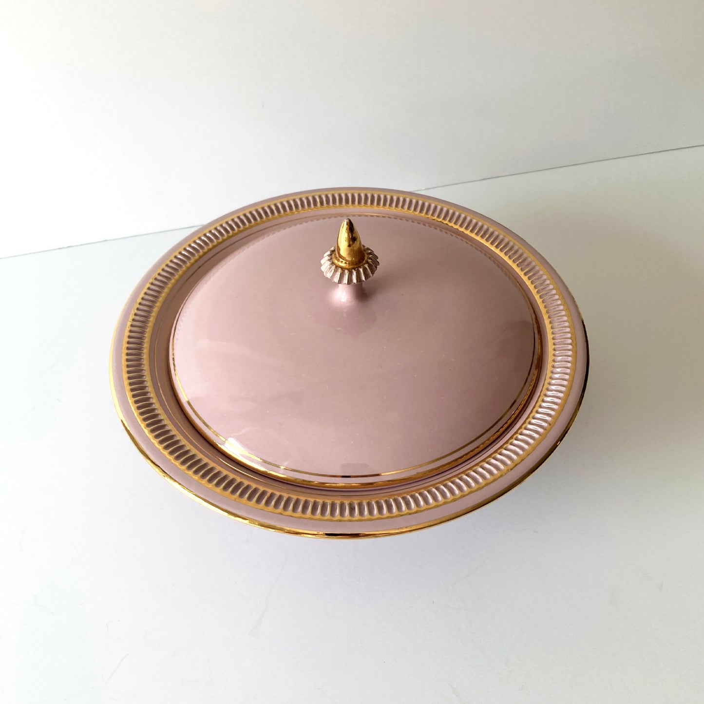 Italian Pink and Gold Lidded Round Box, 1960s