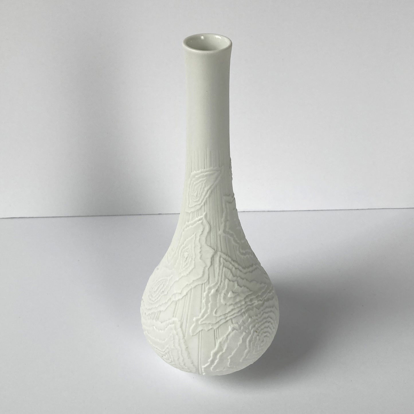 AK Kaiser White Bisque Vase